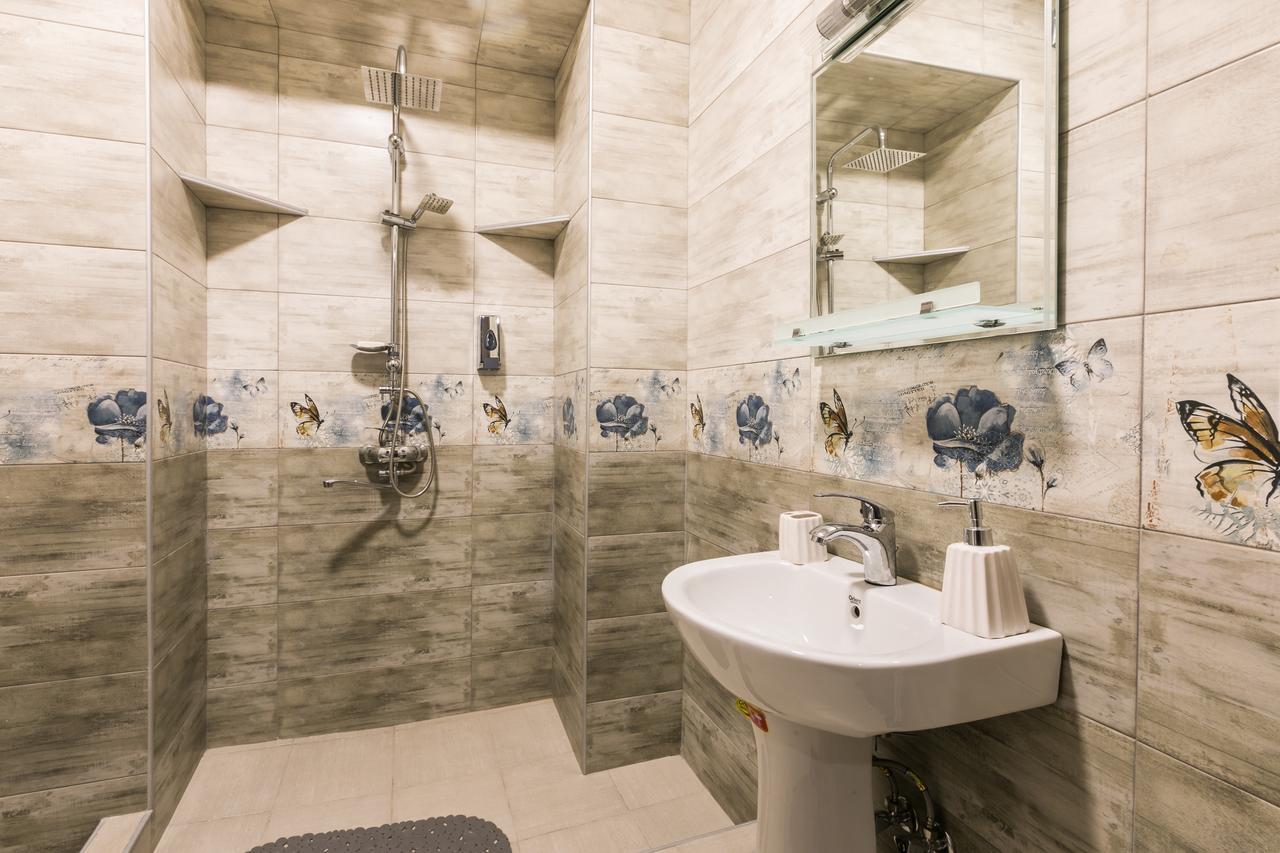 New Life Apartments Tbilisi Ngoại thất bức ảnh