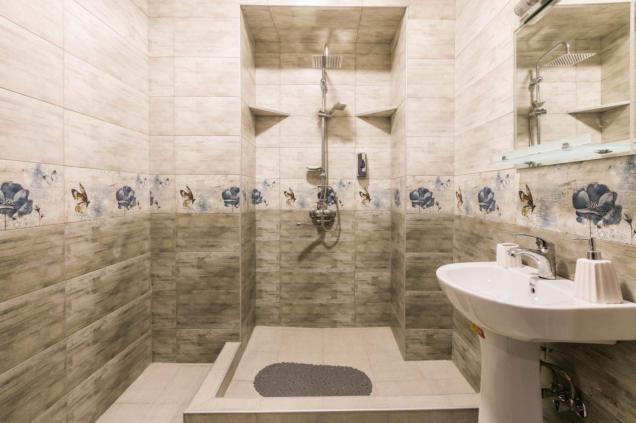 New Life Apartments Tbilisi Ngoại thất bức ảnh