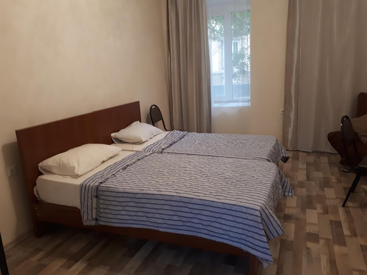 New Life Apartments Tbilisi Ngoại thất bức ảnh